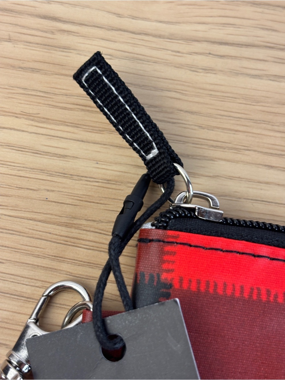 SCOUT Kate Wristlet Red & Black Buffalo Check NWT Signature Dachshund Logo - Picture 4 of 8